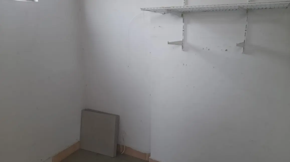 Foto 2 de Apartamento com 2 quartos para alugar, 80m2 em Embaré, Santos - SP