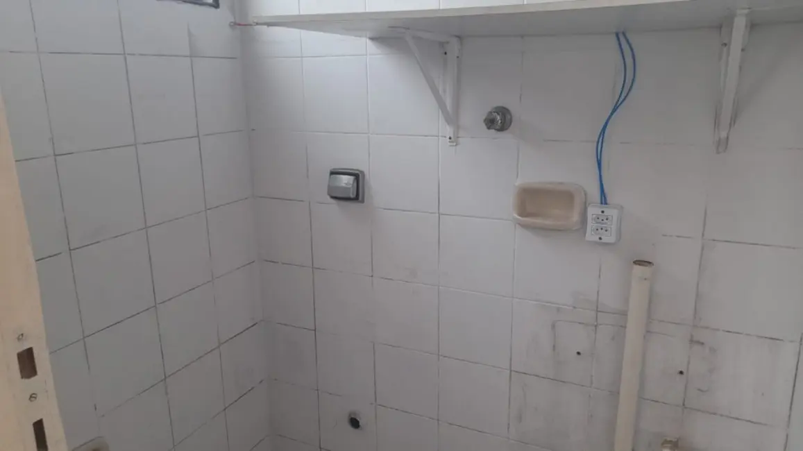 Apartamento com 2 quartos para alugar, 80m2 em Embaré, Santos - SP - imagem 6 Foto 6 de Apartamento com 2 quartos para alugar, 80m2 em Embaré, Santos - SP