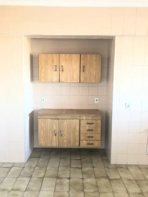 Apartamento com 1 quarto para alugar, 60m2 em Macuco, Santos - SP - imagem 6 Foto 6 de Apartamento com 1 quarto para alugar, 60m2 em Macuco, Santos - SP