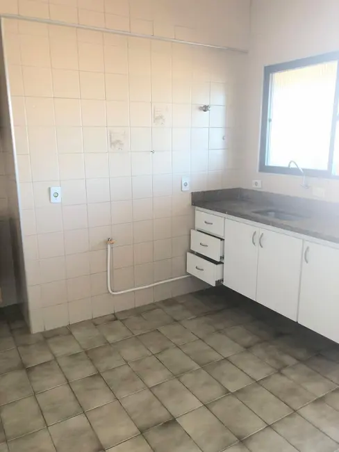 Apartamento com 1 quarto para alugar, 60m2 em Macuco, Santos - SP - imagem 4 Foto 4 de Apartamento com 1 quarto para alugar, 60m2 em Macuco, Santos - SP