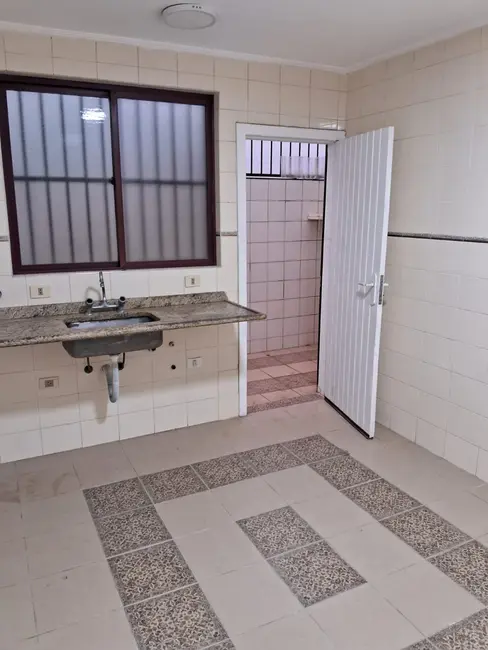Casa com 3 quartos à venda, 100m2 em Embaré, Santos - SP - imagem 8 Foto 8 de Casa com 3 quartos à venda, 100m2 em Embaré, Santos - SP