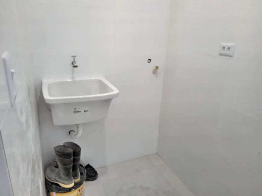 Foto 9 de Casa com 2 quartos à venda, 67m2 em Rádio Clube, Santos - SP