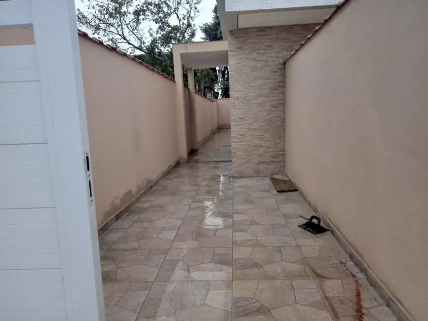 Foto 2 de Casa com 2 quartos à venda, 67m2 em Rádio Clube, Santos - SP