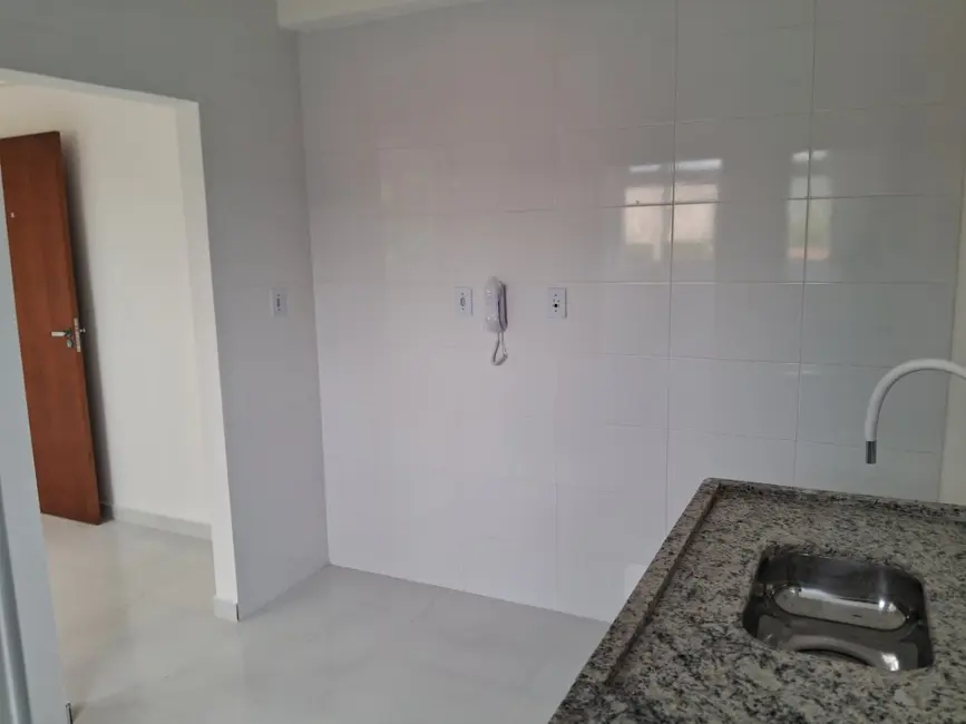 Foto 9 de Apartamento com 2 quartos à venda, 50m2 em Vila Paulista, Cubatao - SP