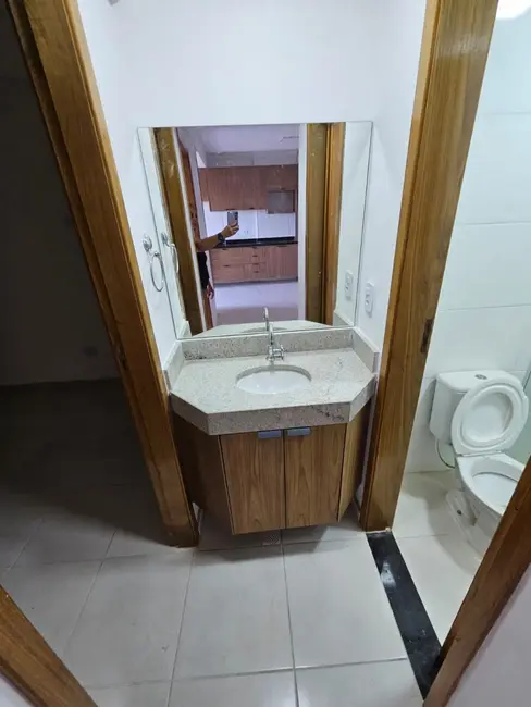 Apartamento com 2 quartos para alugar, 55m2 em Macuco, Santos - SP - imagem 4 Foto 4 de Apartamento com 2 quartos para alugar, 55m2 em Macuco, Santos - SP