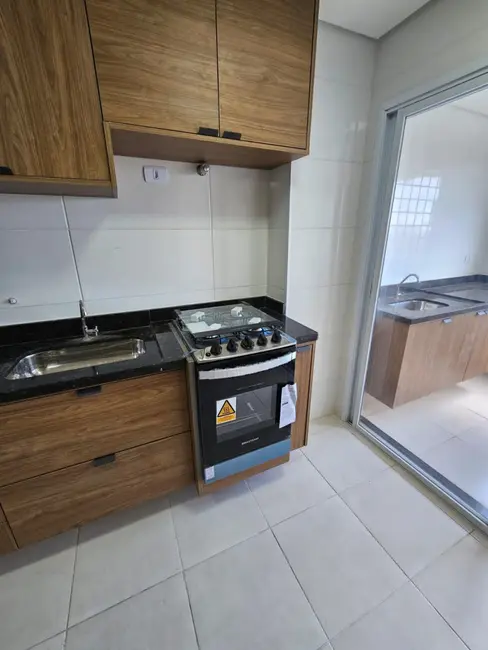 Apartamento com 2 quartos para alugar, 55m2 em Macuco, Santos - SP - imagem 6 Foto 6 de Apartamento com 2 quartos para alugar, 55m2 em Macuco, Santos - SP
