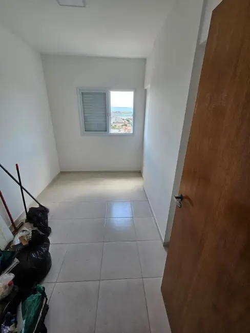 Foto 2 de Apartamento com 2 quartos para alugar, 55m2 em Macuco, Santos - SP