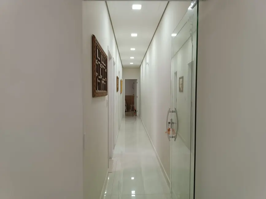 Foto 3 de Casa com 3 quartos à venda, 120m2 em Ponta da Praia, Santos - SP