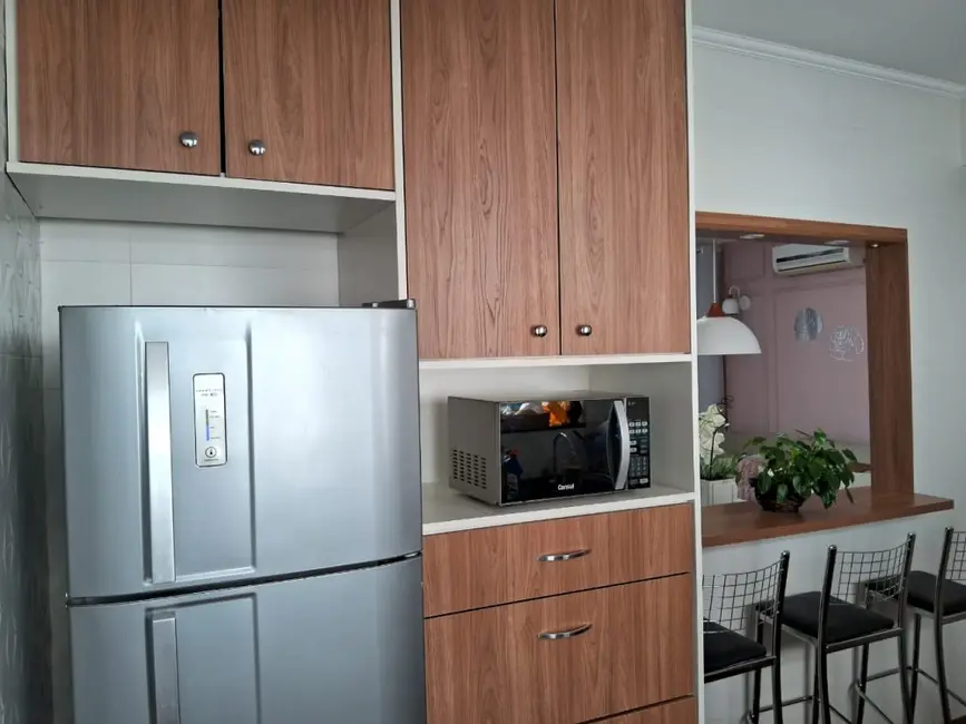 Foto 6 de Apartamento com 2 quartos à venda, 65m2 em Embaré, Santos - SP