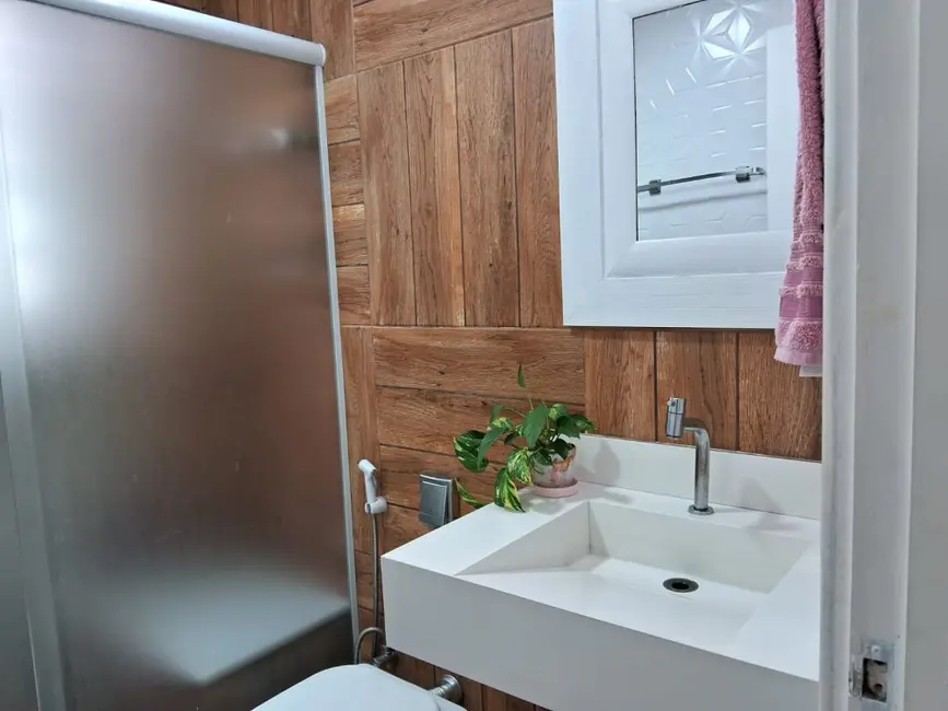 Foto 5 de Apartamento com 2 quartos à venda, 65m2 em Embaré, Santos - SP