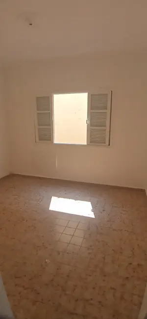 Apartamento com 2 quartos para alugar, 85m2 em Embaré, Santos - SP - imagem 9 Foto 9 de Apartamento com 2 quartos para alugar, 85m2 em Embaré, Santos - SP