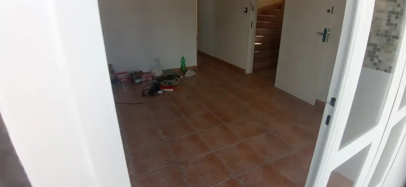 Apartamento com 2 quartos para alugar, 85m2 em Embaré, Santos - SP - imagem 5 Foto 5 de Apartamento com 2 quartos para alugar, 85m2 em Embaré, Santos - SP