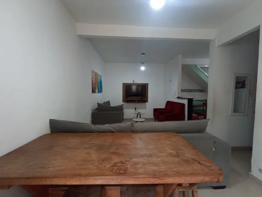 Foto 1 de Casa com 3 quartos para alugar, 110m2 em Estuário, Santos - SP