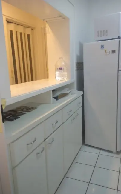 Foto 2 de Apartamento com 1 quarto à venda, 48m2 em Ilha Porchat, Sao Vicente - SP