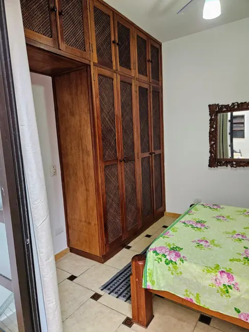 Casa com 6 quartos à venda, 600m2 em Itanhaem - SP - imagem 5 Foto 5 de Casa com 6 quartos à venda, 600m2 em Itanhaem - SP