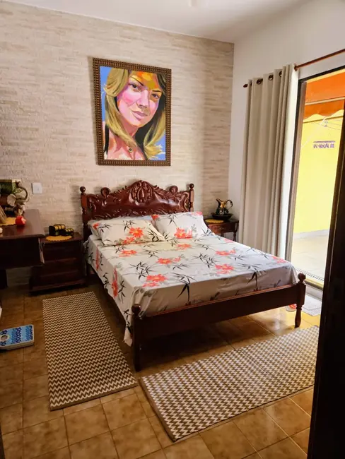 Casa com 6 quartos à venda, 600m2 em Itanhaem - SP - imagem 9 Foto 9 de Casa com 6 quartos à venda, 600m2 em Itanhaem - SP