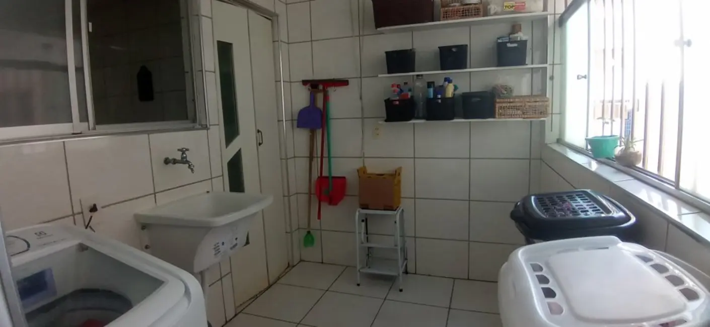 Foto 4 de Apartamento com 2 quartos à venda, 80m2 em Embaré, Santos - SP