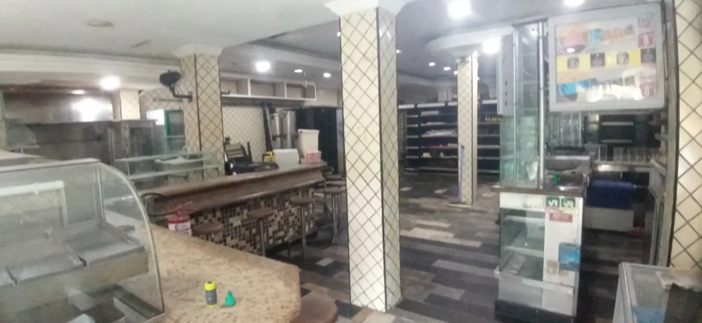 Foto 1 de Sala Comercial para alugar, 400m2 em Macuco, Santos - SP