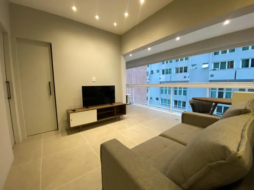 Apartamento com 2 quartos à venda, 60m2 em Gonzaga, Santos - SP - imagem 9 Foto 9 de Apartamento com 2 quartos à venda, 60m2 em Gonzaga, Santos - SP