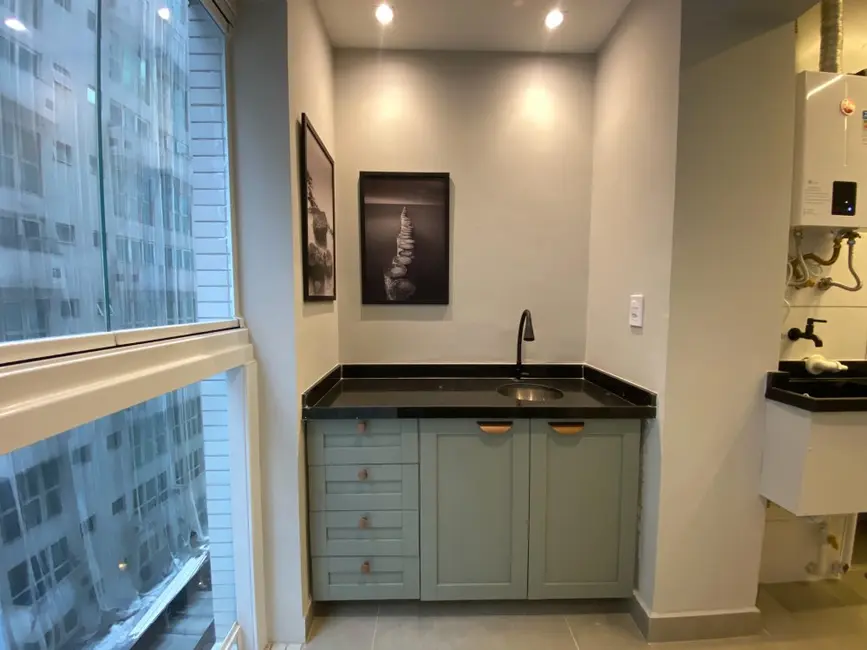 Apartamento com 2 quartos à venda, 60m2 em Gonzaga, Santos - SP - imagem 6 Foto 6 de Apartamento com 2 quartos à venda, 60m2 em Gonzaga, Santos - SP