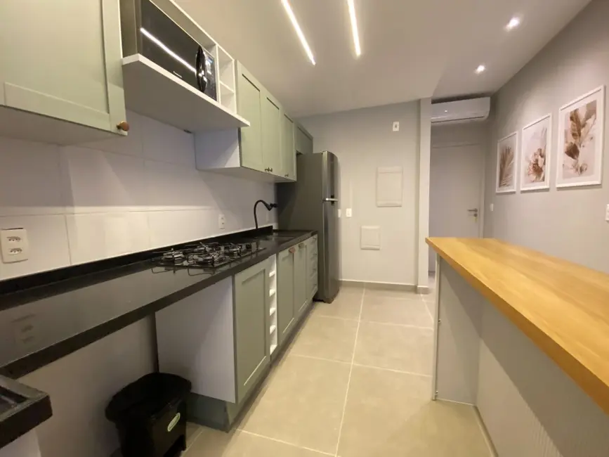 Apartamento com 2 quartos à venda, 60m2 em Gonzaga, Santos - SP - imagem 4 Foto 4 de Apartamento com 2 quartos à venda, 60m2 em Gonzaga, Santos - SP