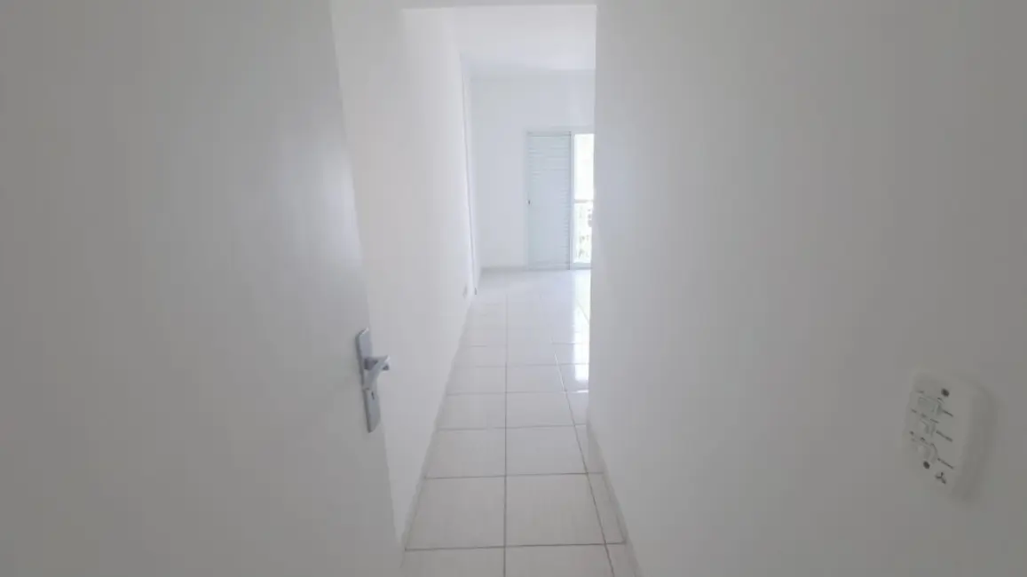 Foto 2 de Apartamento com 2 quartos para alugar, 90m2 em Marapé, Santos - SP
