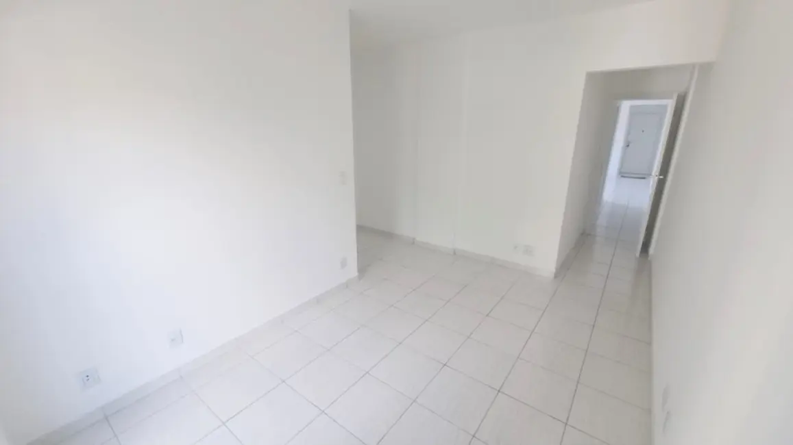 Apartamento com 2 quartos para alugar, 90m2 em Marapé, Santos - SP - imagem 6 Foto 6 de Apartamento com 2 quartos para alugar, 90m2 em Marapé, Santos - SP