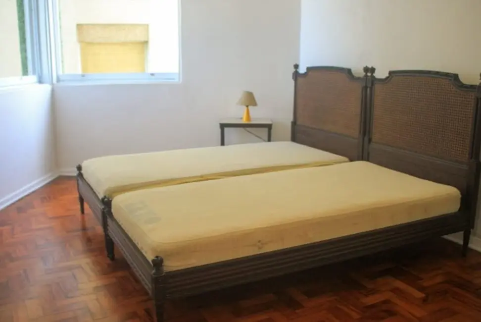 Foto 2 de Apartamento com 4 quartos à venda, 215m2 em Pitangueiras, Guaruja - SP