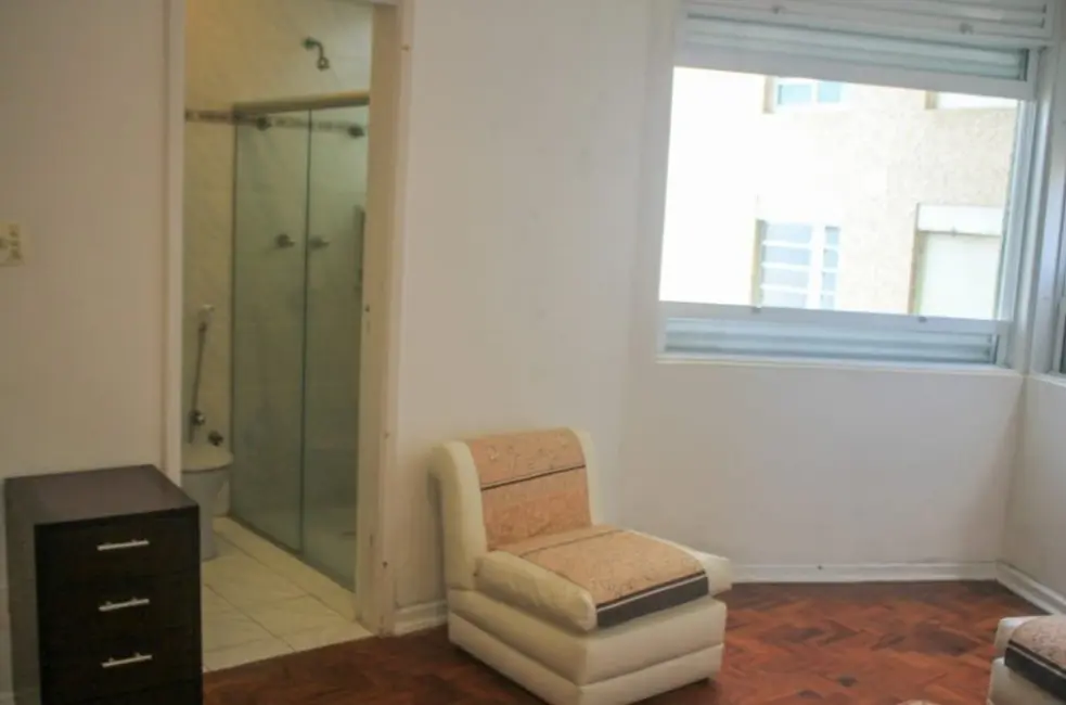 Apartamento com 4 quartos à venda, 215m2 em Pitangueiras, Guaruja - SP - imagem 3 Foto 3 de Apartamento com 4 quartos à venda, 215m2 em Pitangueiras, Guaruja - SP