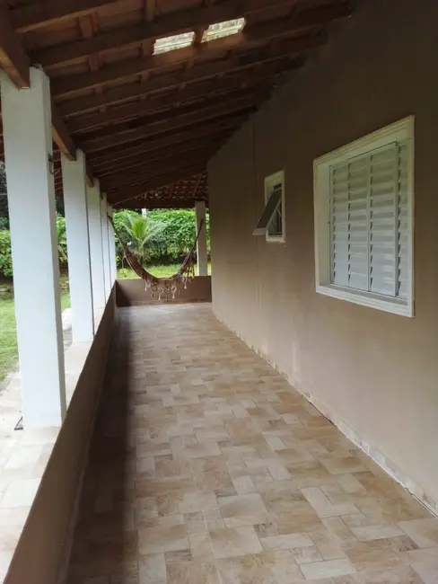 Foto 4 de Casa com 3 quartos à venda, 130m2 em Centro, Pedro De Toledo - SP