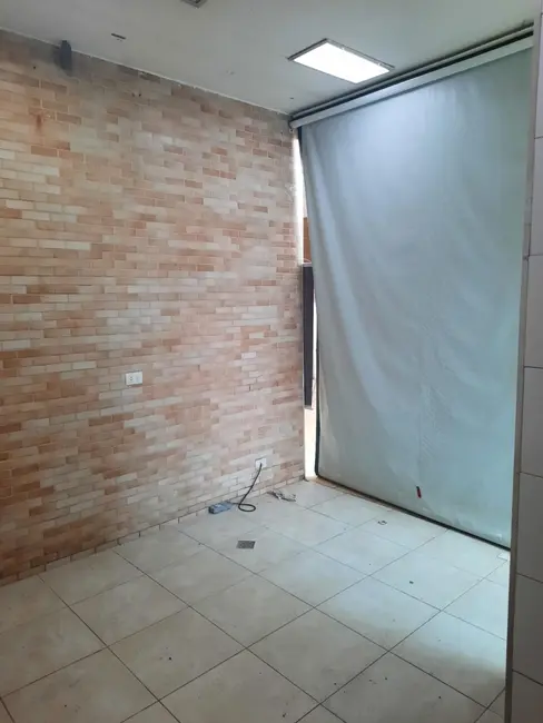 Loja à venda, 30m2 em Gonzaga, Santos - SP - imagem 7 Foto 7 de Loja à venda, 30m2 em Gonzaga, Santos - SP