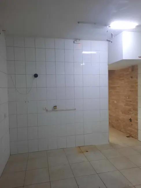 Loja à venda, 30m2 em Gonzaga, Santos - SP - imagem 4 Foto 4 de Loja à venda, 30m2 em Gonzaga, Santos - SP