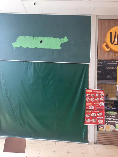 Foto 1 de Loja à venda, 30m2 em Gonzaga, Santos - SP