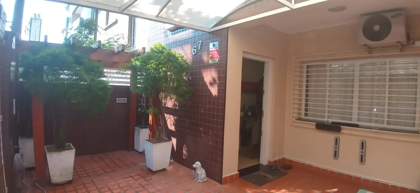 Foto 3 de Casa com 2 quartos à venda, 130m2 em Ponta da Praia, Santos - SP