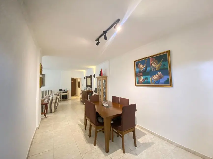 Apartamento com 3 quartos à venda, 170m2 em Ponta da Praia, Santos - SP - imagem 5 Foto 5 de Apartamento com 3 quartos à venda, 170m2 em Ponta da Praia, Santos - SP