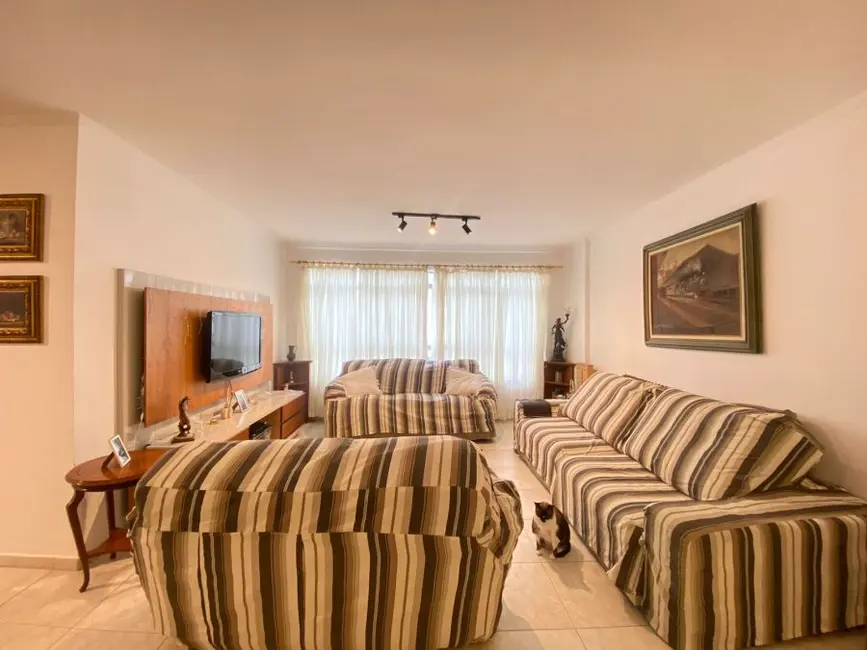 Apartamento com 3 quartos à venda, 170m2 em Ponta da Praia, Santos - SP - imagem 3 Foto 3 de Apartamento com 3 quartos à venda, 170m2 em Ponta da Praia, Santos - SP