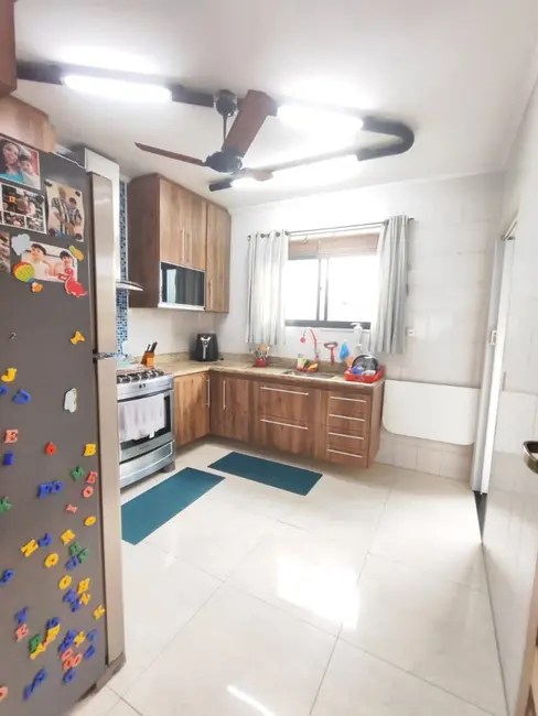 Foto 9 de Apartamento com 2 quartos à venda, 75m2 em Embaré, Santos - SP