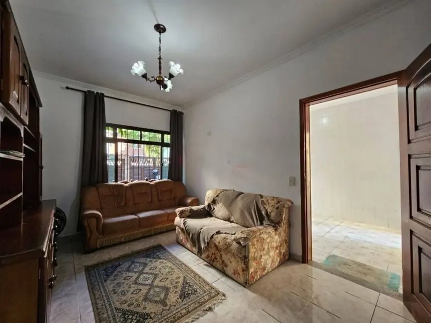 Foto 3 de Casa com 4 quartos à venda, 150m2 em Embaré, Santos - SP