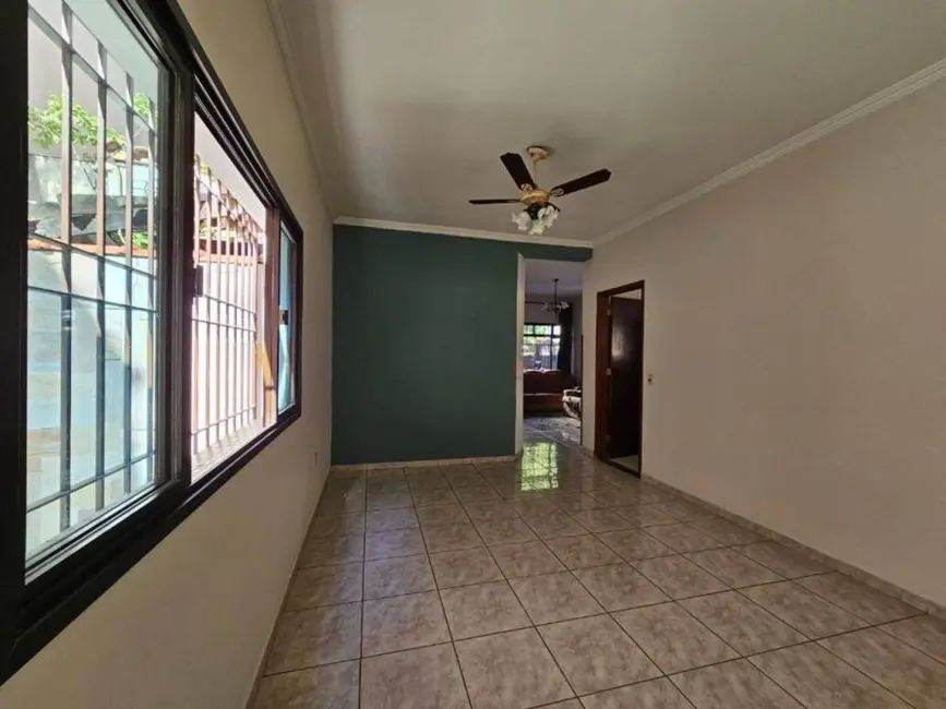 Foto 5 de Casa com 4 quartos à venda, 150m2 em Embaré, Santos - SP