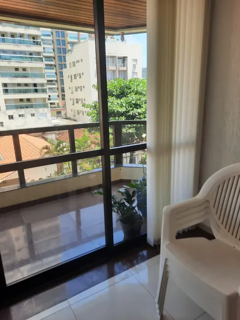 Foto 5 de Apartamento com 3 quartos à venda, 117m2 em Enseada, Guaruja - SP