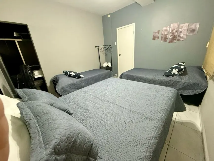 Casa com 3 quartos à venda, 165m2 em Gonzaga, Santos - SP - imagem 9 Foto 9 de Casa com 3 quartos à venda, 165m2 em Gonzaga, Santos - SP