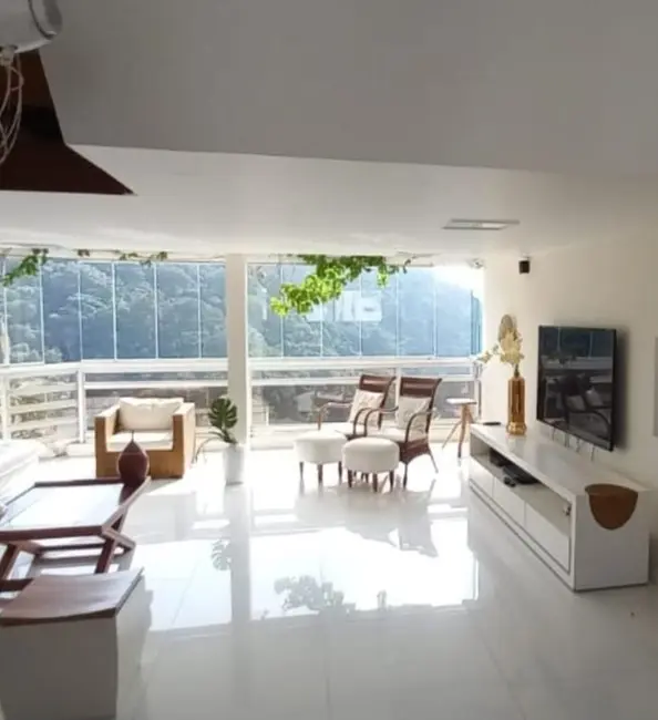 Foto 1 de Apartamento com 3 quartos à venda, 120m2 em Pitangueiras, Guaruja - SP