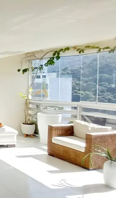 Foto 3 de Apartamento com 3 quartos à venda, 120m2 em Pitangueiras, Guaruja - SP