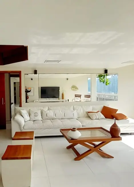Foto 2 de Apartamento com 3 quartos à venda, 120m2 em Pitangueiras, Guaruja - SP