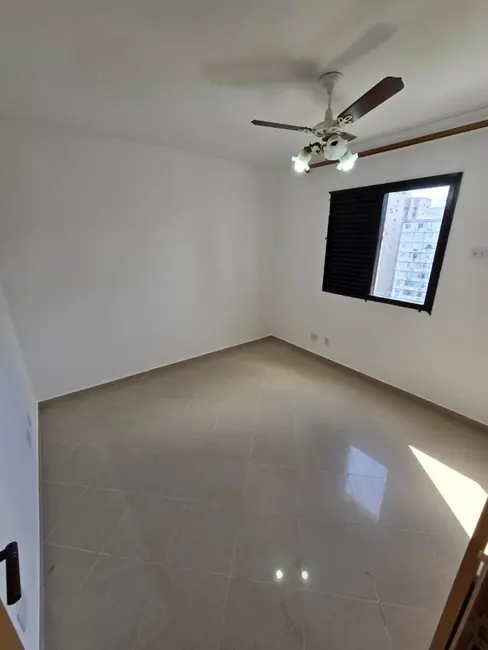 Apartamento com 3 quartos para alugar, 138m2 em Aparecida, Santos - SP - imagem 3 Foto 3 de Apartamento com 3 quartos para alugar, 138m2 em Aparecida, Santos - SP