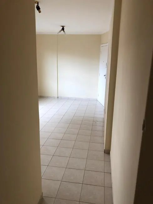 Foto 2 de Apartamento com 2 quartos à venda, 85m2 em Embaré, Santos - SP