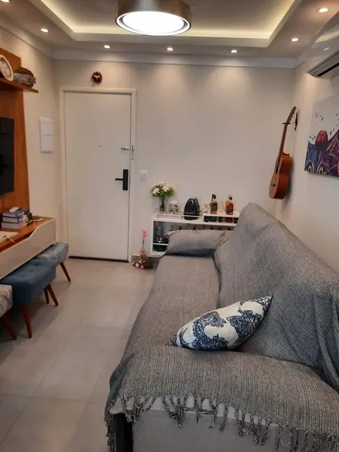 Apartamento com 1 quarto à venda, 56m2 em Pitangueiras, Guaruja - SP - imagem 3 Foto 3 de Apartamento com 1 quarto à venda, 56m2 em Pitangueiras, Guaruja - SP