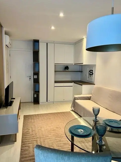 Apartamento com 1 quarto à venda, 45m2 em Pompéia, Santos - SP - imagem 8 Foto 8 de Apartamento com 1 quarto à venda, 45m2 em Pompéia, Santos - SP