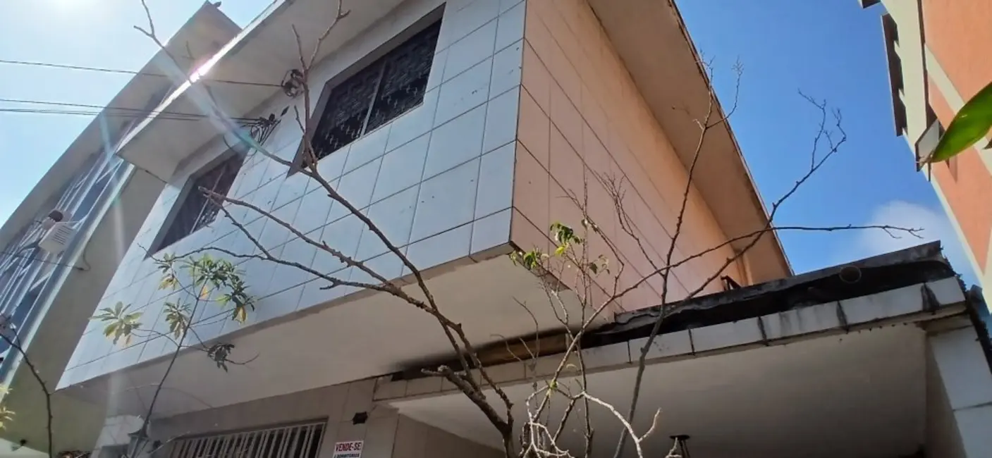 Casa com 3 quartos à venda, 105m2 em Ponta da Praia, Santos - SP - imagem 4 Foto 4 de Casa com 3 quartos à venda, 105m2 em Ponta da Praia, Santos - SP