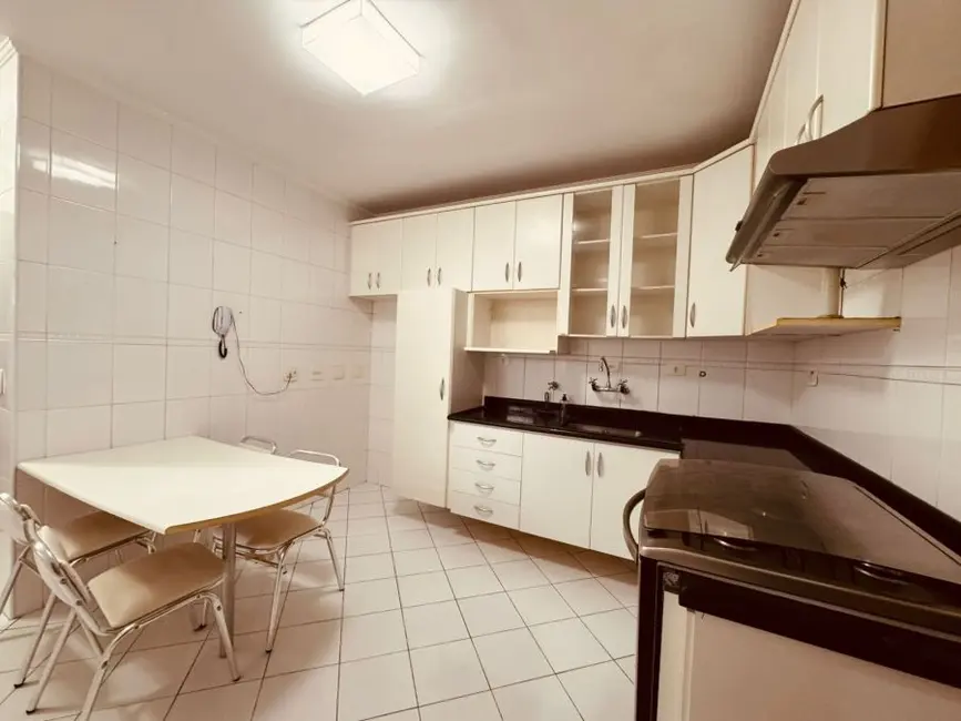 Apartamento com 3 quartos à venda, 126m2 em Embaré, Santos - SP - imagem 9 Foto 9 de Apartamento com 3 quartos à venda, 126m2 em Embaré, Santos - SP